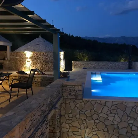 House With A Swimming Pool - Olive Grove Сумартин