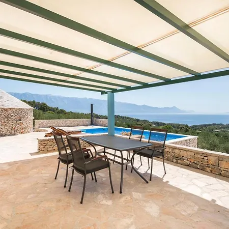House With A Swimming Pool - Olive Grove Sumartin